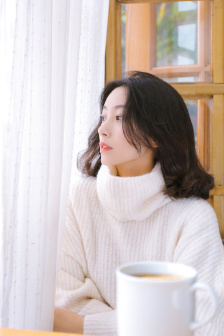 花野真衣